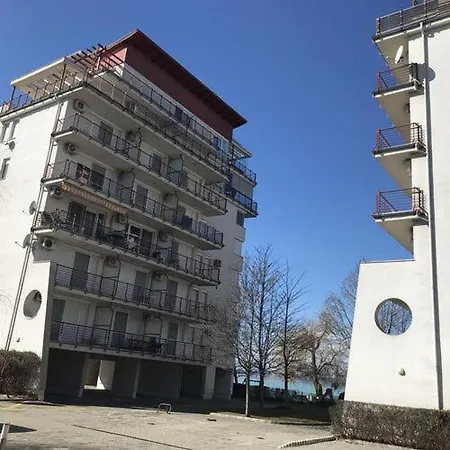 77 Garzon Apartman * 시오포크